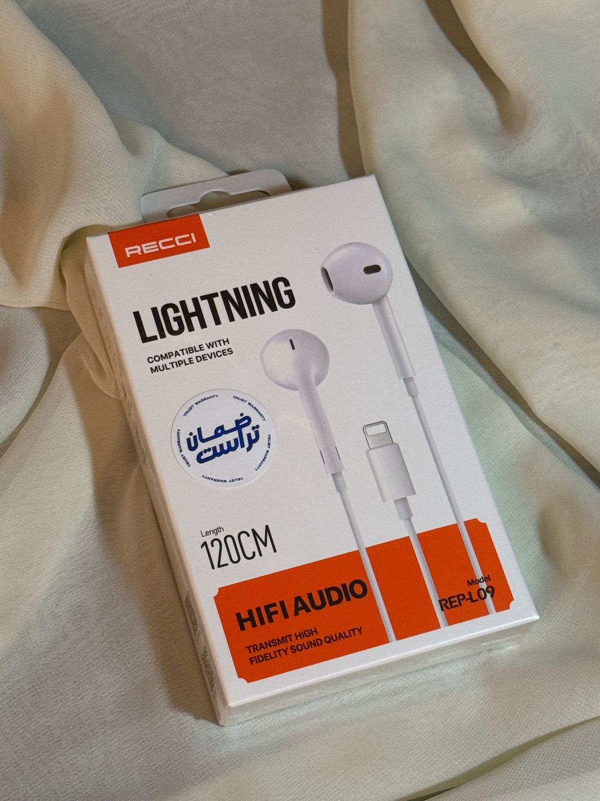 Recci wired earpods