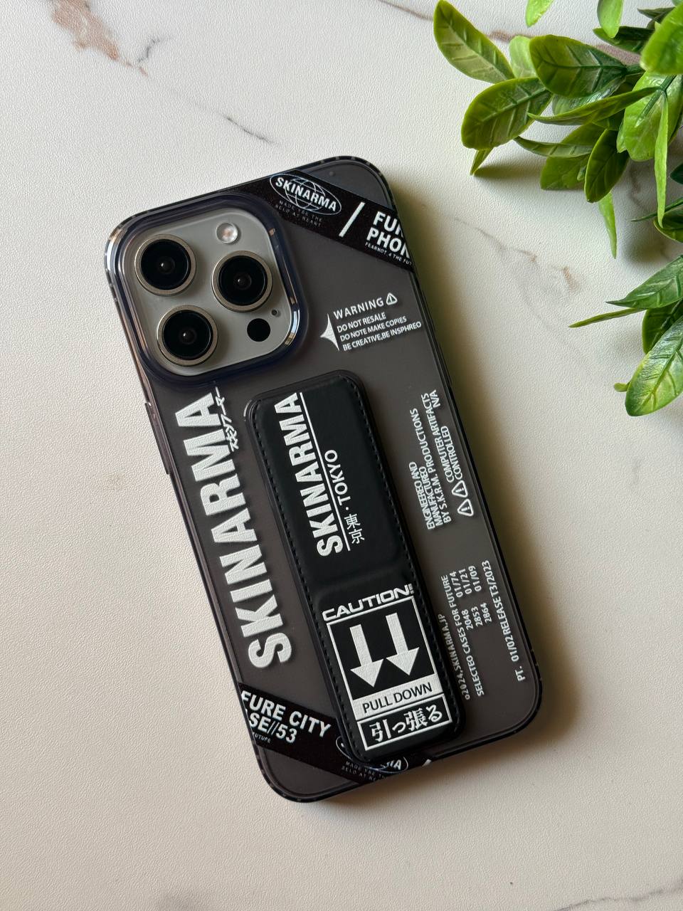 SKINARMA 'FUTURE CITY' GRIP CASE