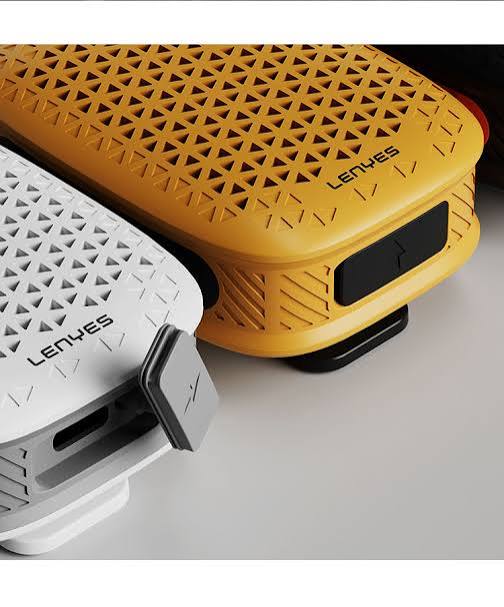 Lenyes Compact Waterproof Bluetooth Speaker S232
