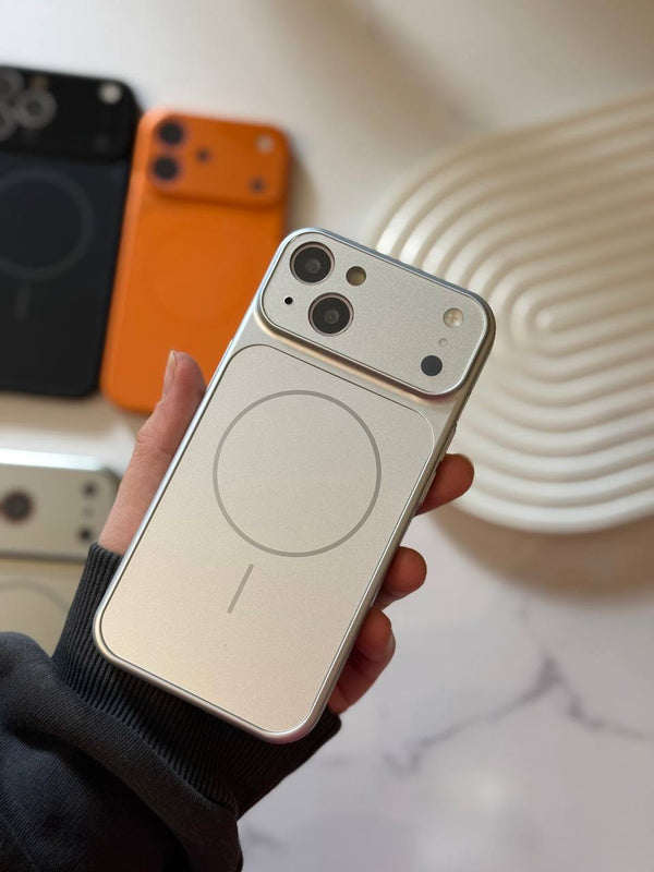 MagSafe Camera Protection Phone Case with Lens Cover - IPhone 17 - Silver