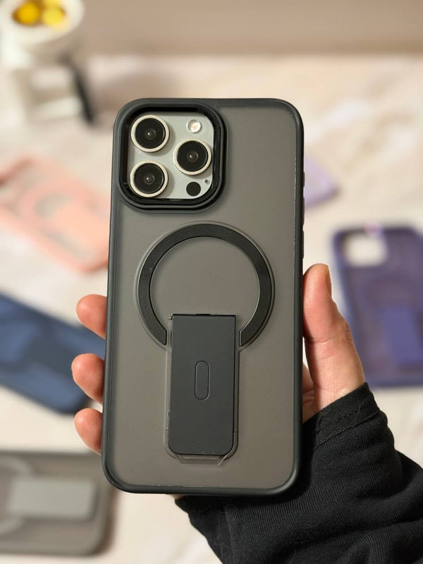 MagSafe Compatible iPhone Case with Built-in Kickstand - IPhone 15 pro max - Black