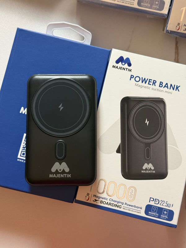 MAJENTIK Magnetic Suction Mini Power Bank - 10000mAh Capacity