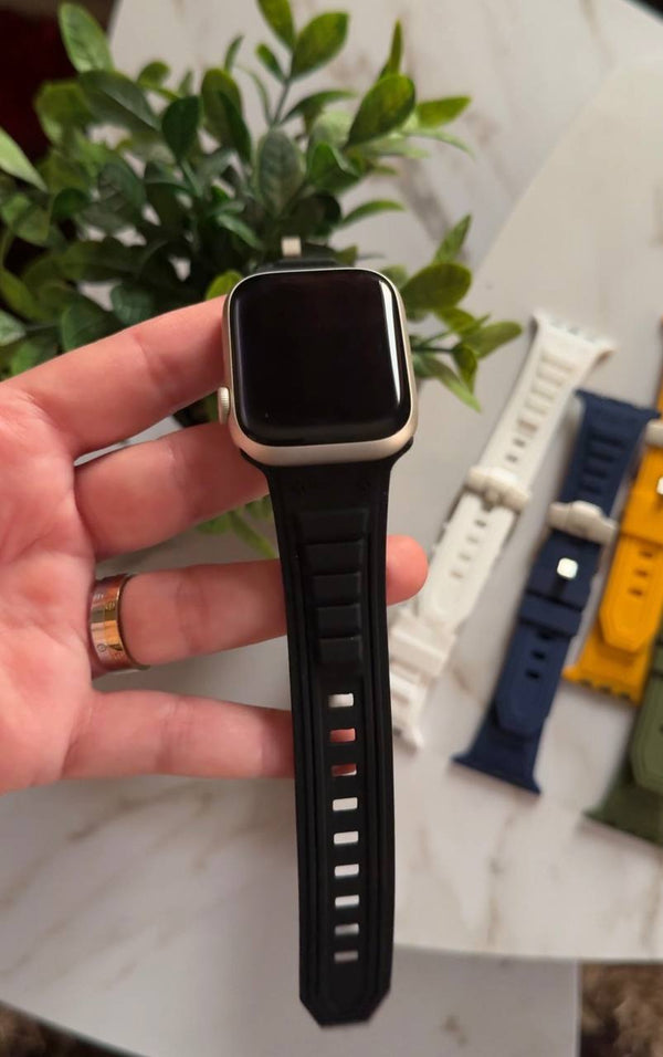 Silicone Sport Watch Strap with Secure Pin Buckle for Apple Watch