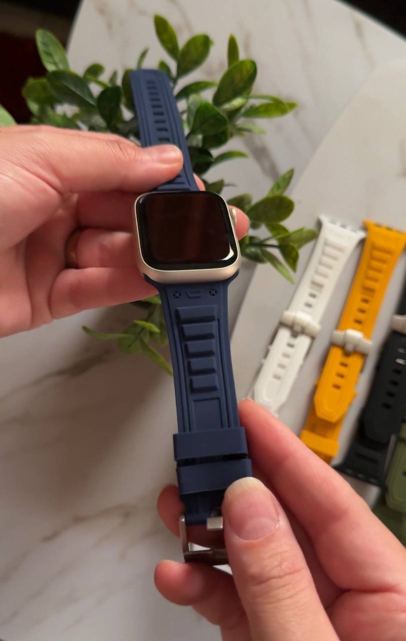 Silicone Sport Watch Strap with Secure Pin Buckle for Apple Watch