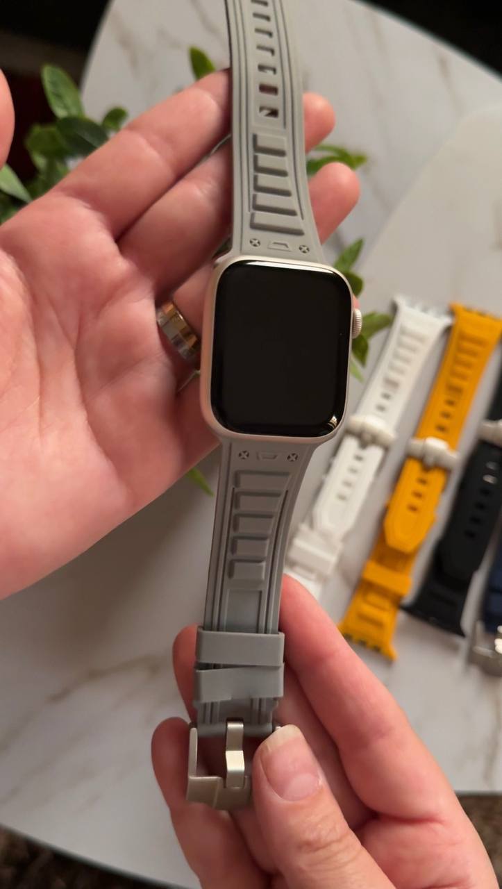 Silicone Sport Watch Strap with Secure Pin Buckle for Apple Watch