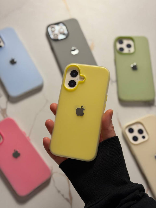 Silicone Soft Edge Case - IPhone 12 pro max - Yellow