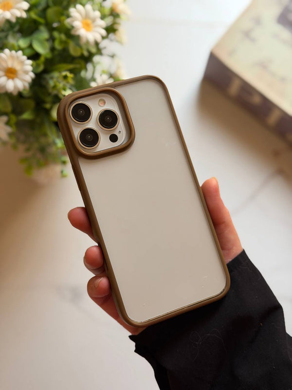 Crystal Clear Protection with a Stylish Colored Frame - IPhone 16 pro max - Brown