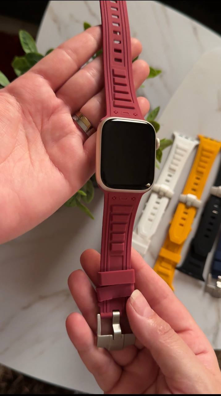 Silicone Sport Watch Strap with Secure Pin Buckle for Apple Watch