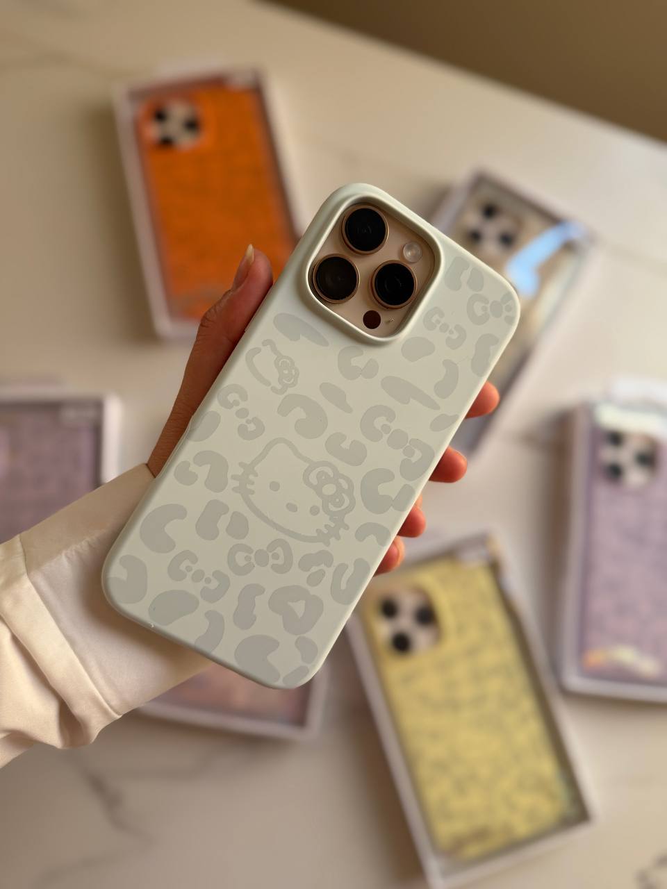 Hello Kitty Leopard Print