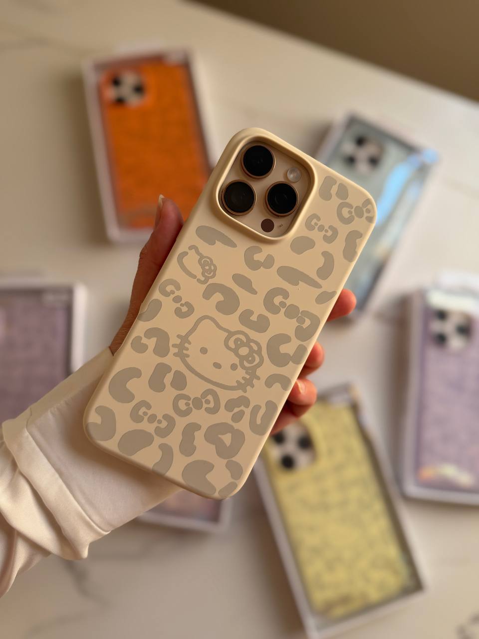 Hello Kitty Leopard Print